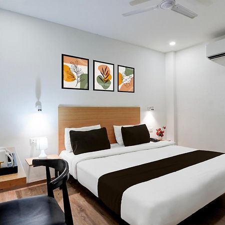 Super Townhouse Gomti Nagar Sector 6 Near Ekana Stadium Lakhnau Kültér fotó