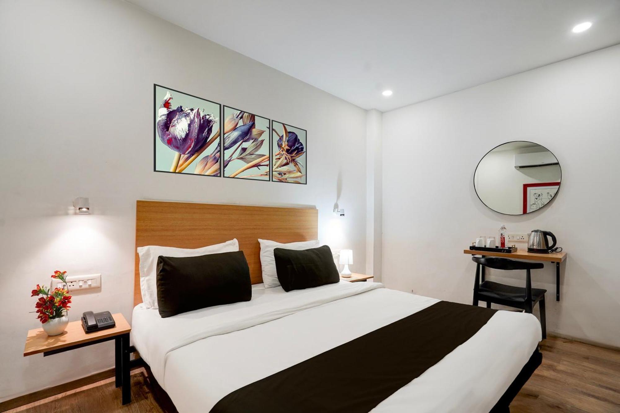 Super Townhouse Gomti Nagar Sector 6 Near Ekana Stadium Lakhnau Kültér fotó