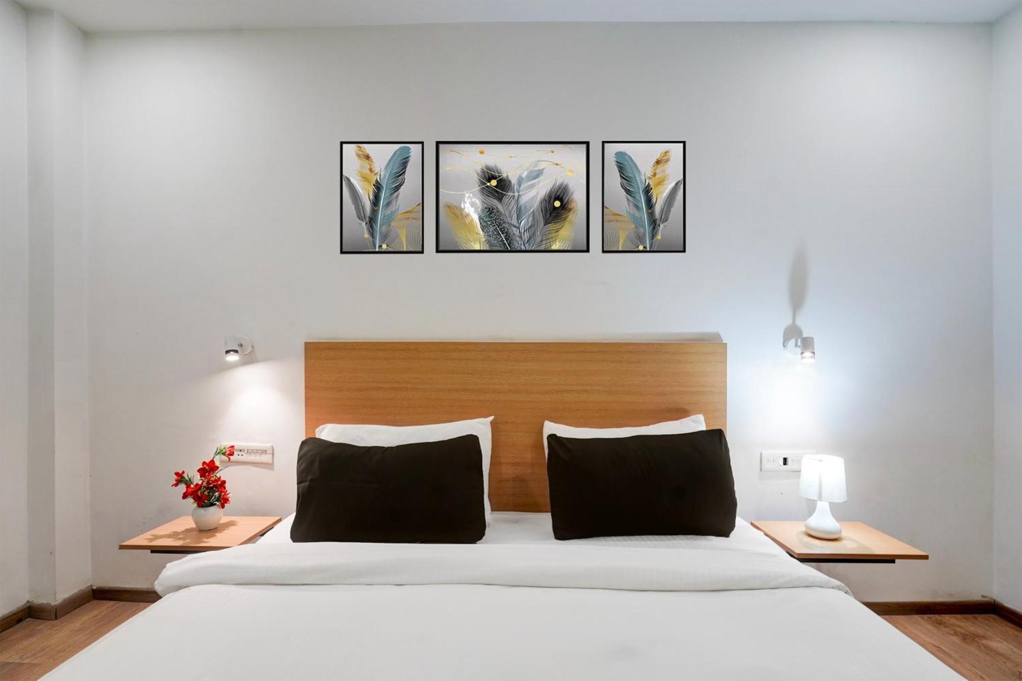 Super Townhouse Gomti Nagar Sector 6 Near Ekana Stadium Lakhnau Kültér fotó