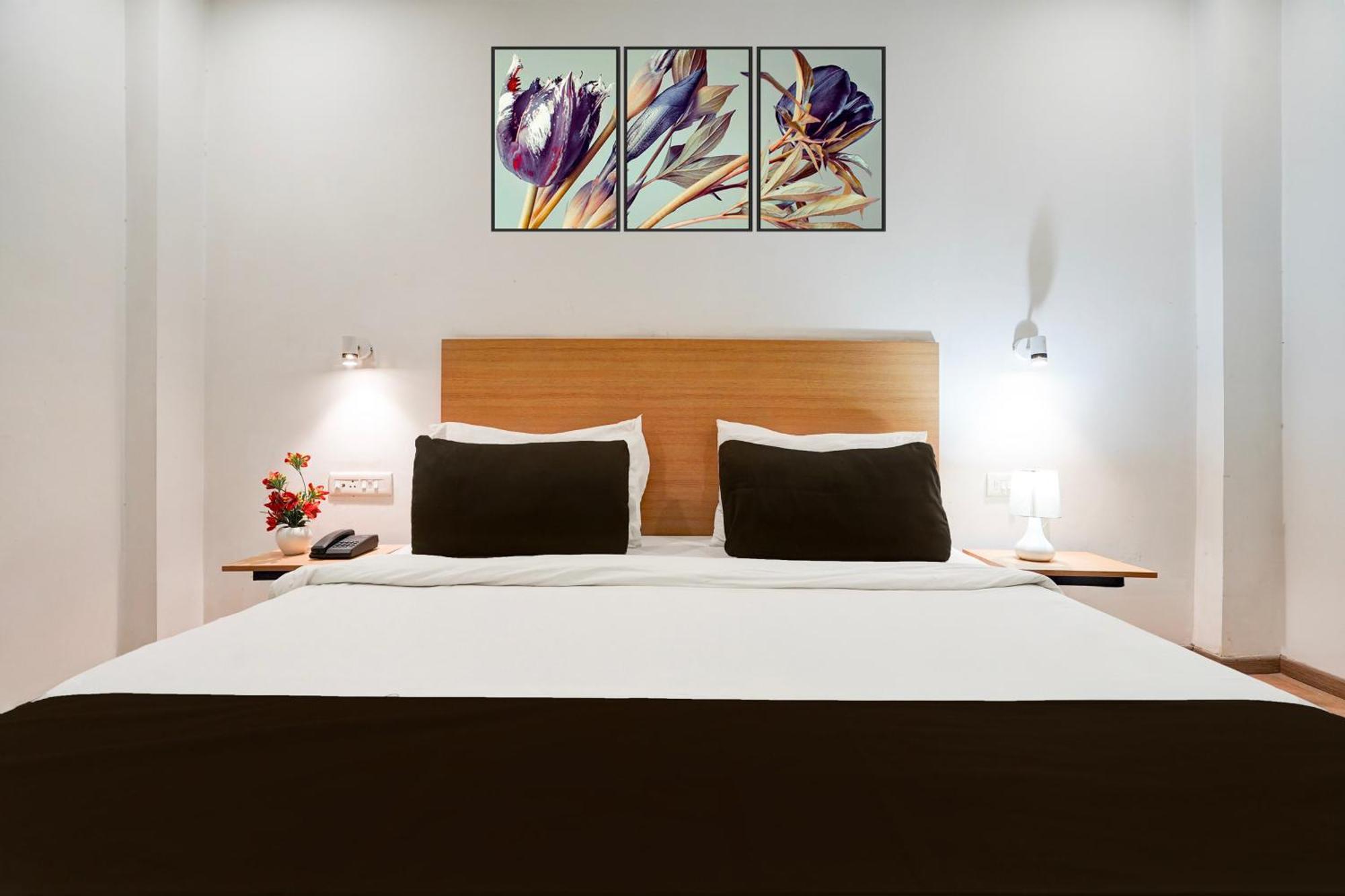 Super Townhouse Gomti Nagar Sector 6 Near Ekana Stadium Lakhnau Kültér fotó